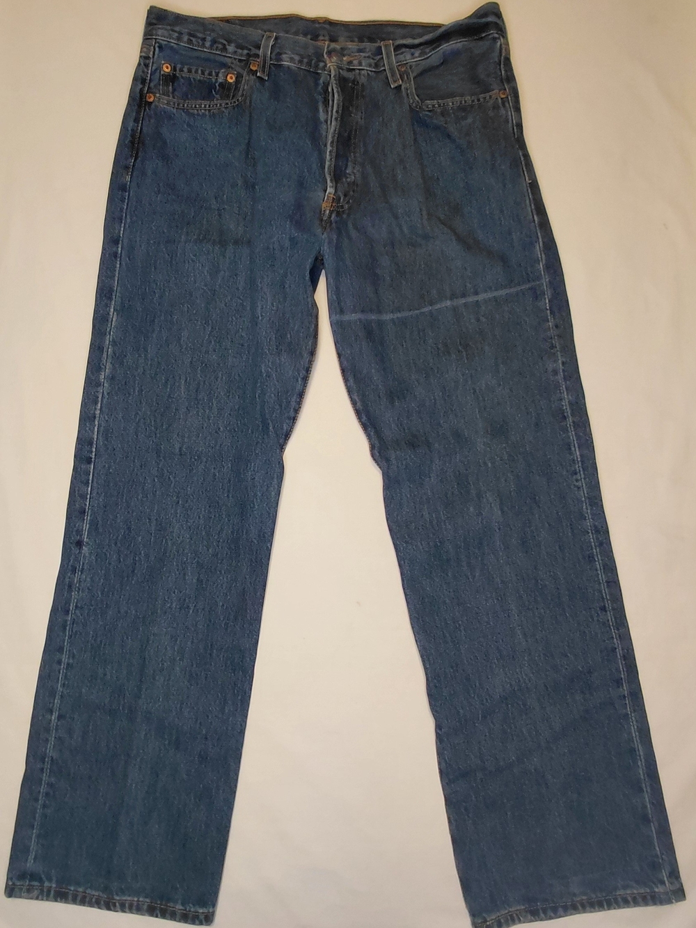 Vintage Levi’s 501s Men’s Blue Denim Jeans Regular Fit Straight Leg Y2K